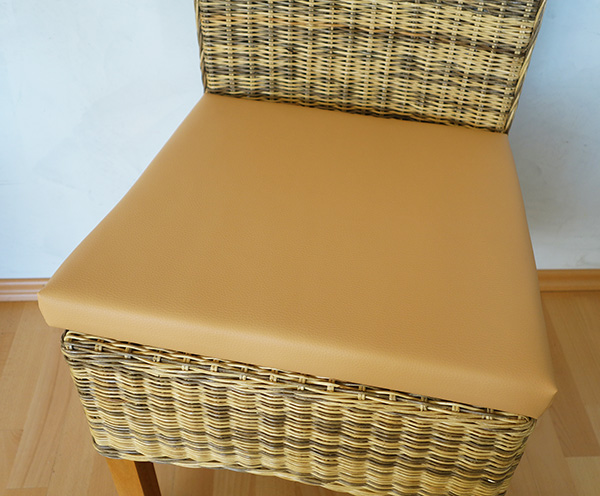 Coussin de chaise en similicuir sable 30x30x2 cm